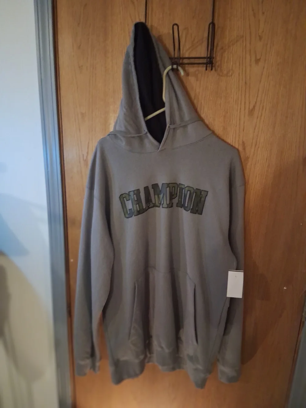 Champion Men's Light Gray Crewneck Hoodie with Logo